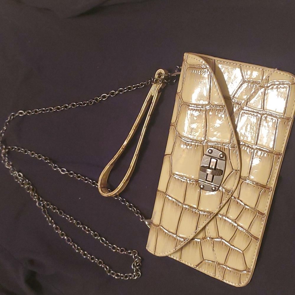 Youmi K  purse 🌼